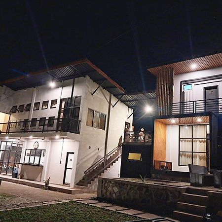 Bromo Dormitory & Cabin Exterior foto